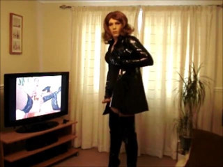 tv in thigh boots, pvc having a wank