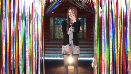 JAPANESE SLUT ENJOYS BIG DILDO IN PUSSY BEFORE RIDING COCK