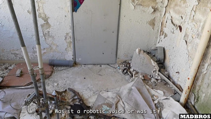 A Brazilian Housewife Became Crazy Enough To Call Us Just To Be Fucked In Anal in An Abandoned Building !!!