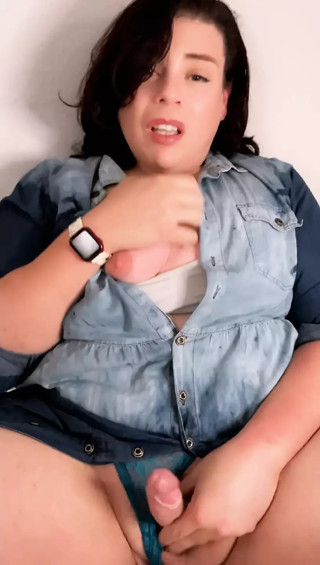 Shemale Janice Renee strokes her cock and tells you to join her