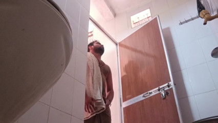 Hot bath with Ismaatdeva