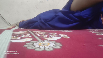 Desi House wife Rubbing pusy
