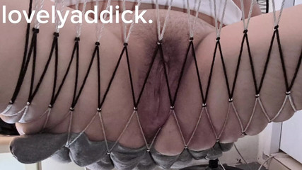 si ateng na nagduduyan binusohan.