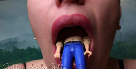 Powerful and Sexy Giantess Is Hungry, and Today Little Human Is My Slave! He Smells so Tasty! Did He Want to Be a Part