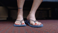 Old flipflops sliding shoeplay