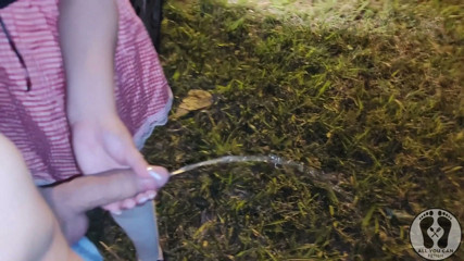 AXKILXNOW PEE COMPEELATION PISSING OUTDOOR