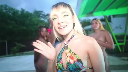 /beam/67a86267cc498f247e87b0d3