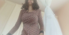 Step Mum Is Always the First Love, Even if It's a Bit Slutty