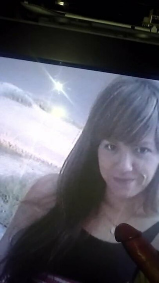 Mi tribute a Kary Puta, not cum 1. Please cum on this pic