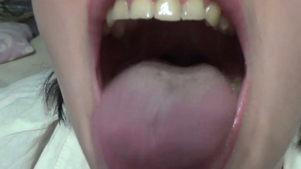 Giantess swalowing you with big gulp!