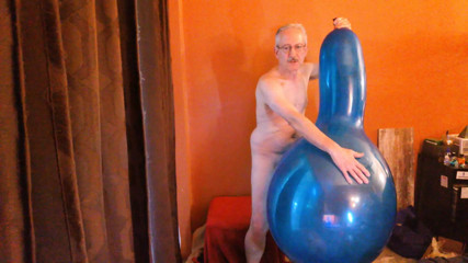 111) Polishing W28 Longneck Balloon &amp; TT24 Pop! Kinky Daddy!