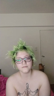 Double amputee masturbates screaming for cock!