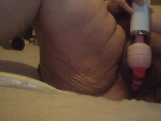 new vid one wet pussy for u