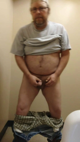 Fagot disgust cum at work goldexposed Jeffrey Alan Shamblin