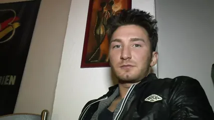 /beam/67a861c4cc498f247e7fd4dc