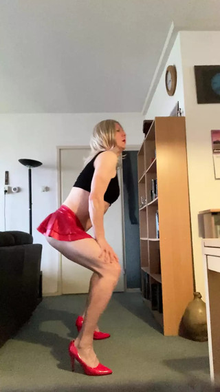Dancing for you, Daddy Ralph thumbnail