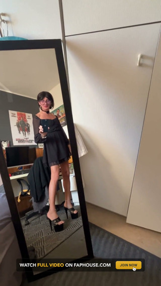 Practicing a Sexy Look