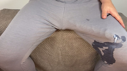 Huge cock hands free cumshot in pants