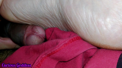 Curious Goddess - foto fethis feet pink soles footjob cumshot feet