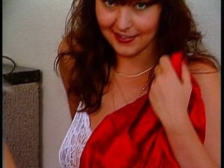 Milf Casting fingern zum Orgasmus