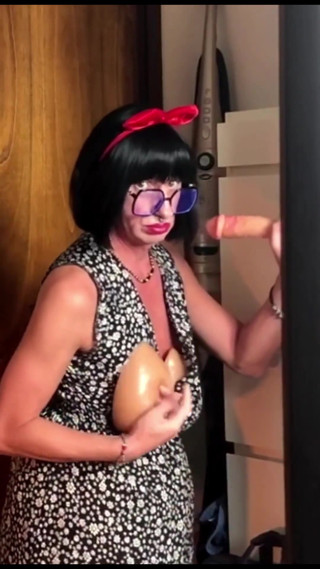 Andreina Has Lost Her Boobs... Great Cocksucker thumbnail