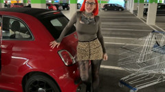 Carpet Slut Picked up From the Furniture Store: Ao Fuck Until She Runs