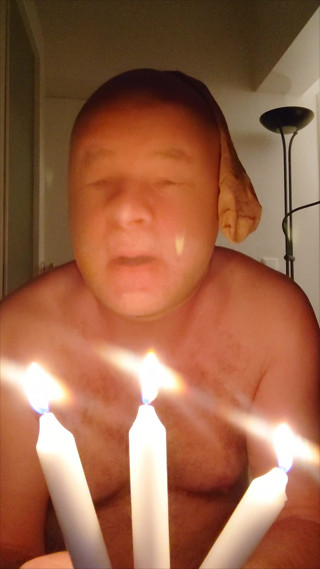 Nylonjunge Wishes Third Advent