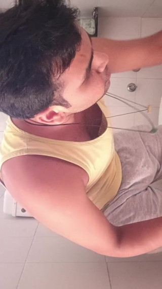 Indian boy name Ismaatdeva giving her fans to Silent jerk with funny handpee