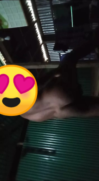 Deshi boy Ass showing 
