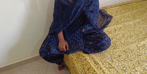 Desi Village Stepsister Was Painfull Anal Fuck and Sucking Dick in Mouth in Clear Hindi Audio Mms