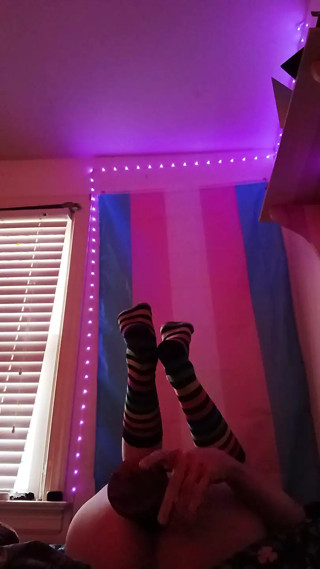 Cute trans girl wakes up from horny dream thumbnail