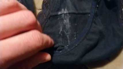 My girlfriend's dirty panties