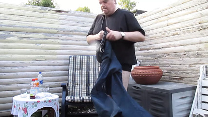 Exhibitionist Holger