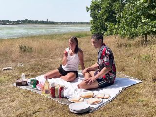 A British Posh Picnic