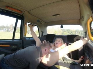 Horny blonde showed tits and more to taxi driver