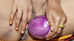 Desi Bhabhi Pussy Mein Bada Baigan Dal Ke Pani Nikla Hindi Audio Masturbation Spray