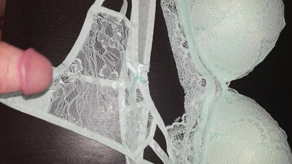 Wank on pantie and bra