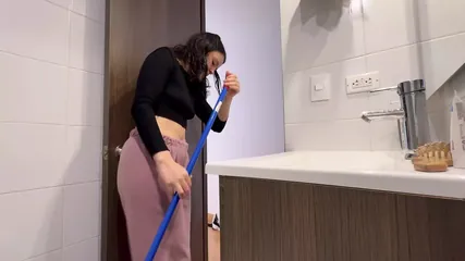 /beam/67a8638dcc498f247e9647a8