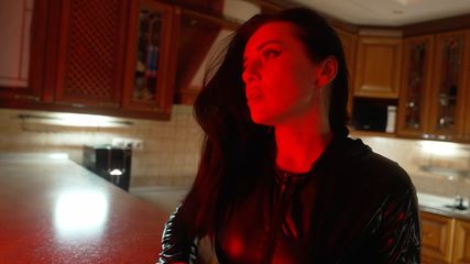 /beam/67a861b5cc498f247e7f25e3