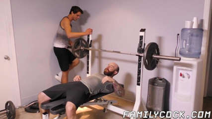 Hunky stepdad hammering twinks tight ass after workout