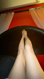 Really Sexy Legs with tiny feet with long toes