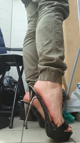 Fucking Sexy Heels and Feet