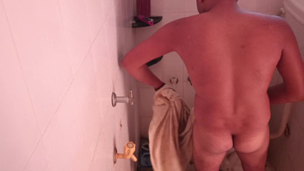 Bathroom bathing beautifully thumbnail