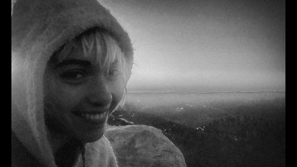 -- Pixie Pixelized -- Poetry in Motion --