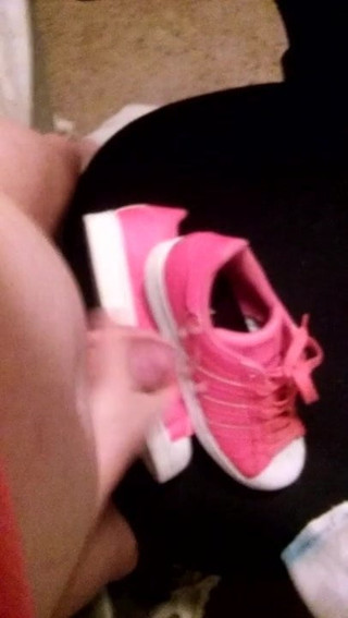 Me cuming on my pink Adidas superstars