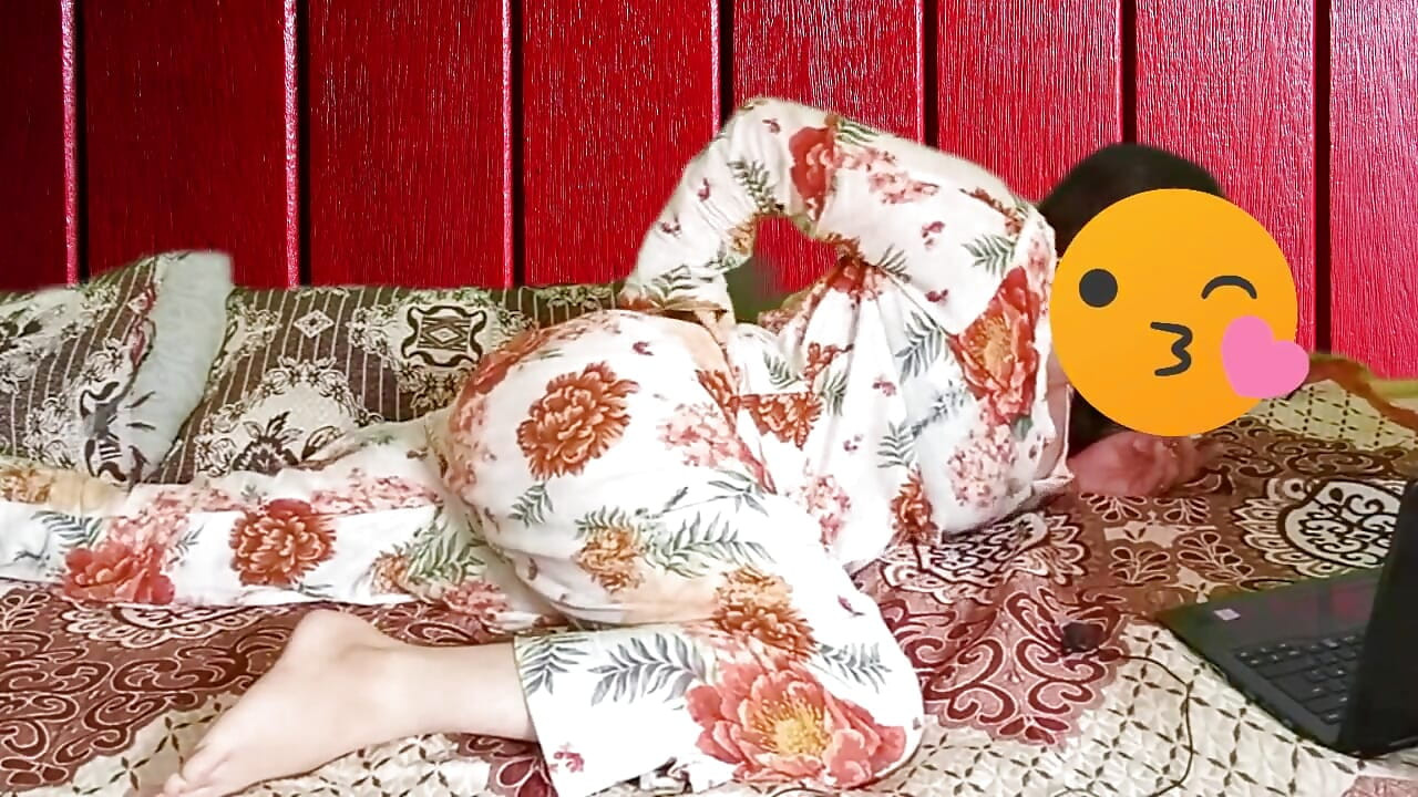 Desi wife hard anal fuck for husband Full video