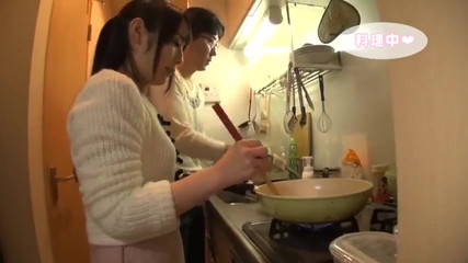 Rent-a-cutie: She's Into Older Men