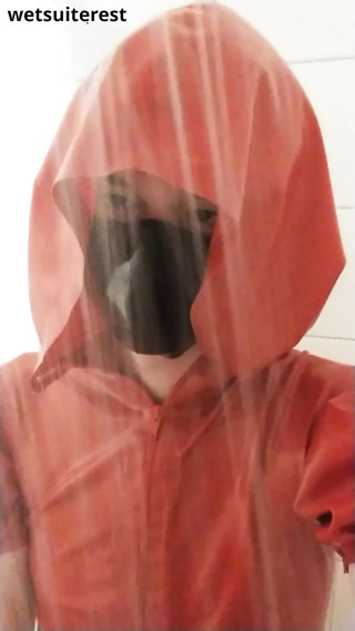 Shower undressing red latex hooded swing dress and stockings and transparent pants thumbnail