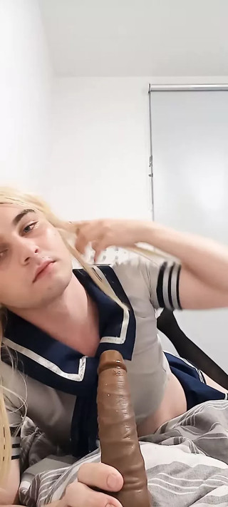 Amateur sissy Aimee gives you a blowjob