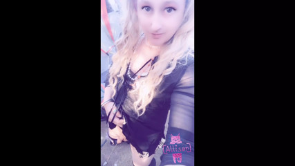 Trans Girl Peeing thumbnail